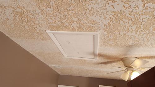 Client scraped popcorn off of this garage ceiling. We fixed the tape joints and sprayed a heavy knockdown texture to the ceiling.