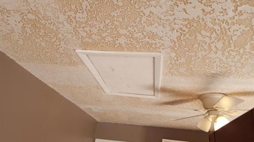 Client scraped popcorn off of this garage ceiling. We fixed the tape joints and sprayed a heavy knockdown texture to the ceiling.